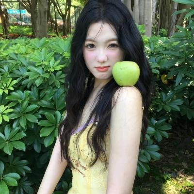 彩鸾春色